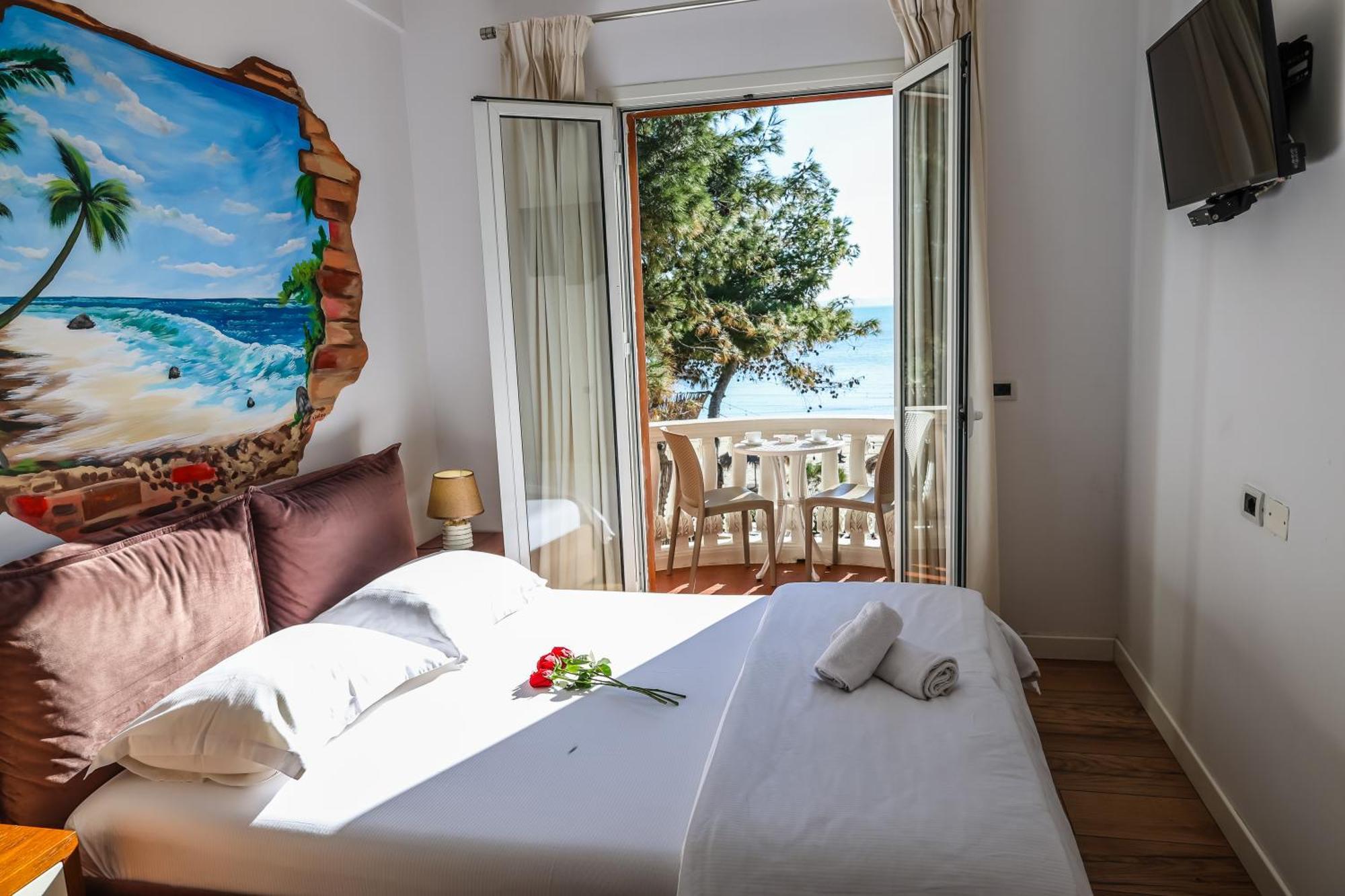 Hotel Cosmo *