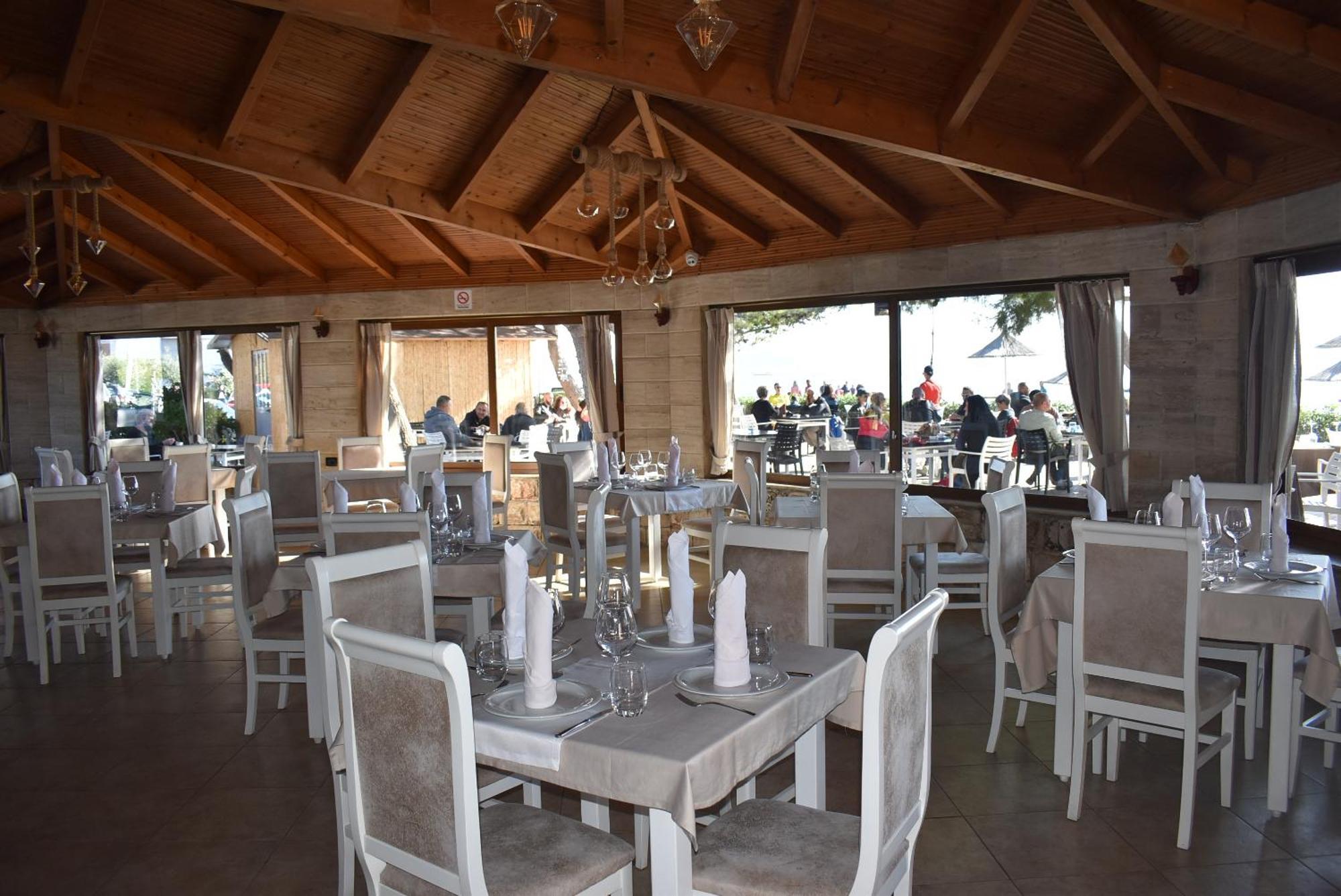 Hotel Cosmo Durrës
