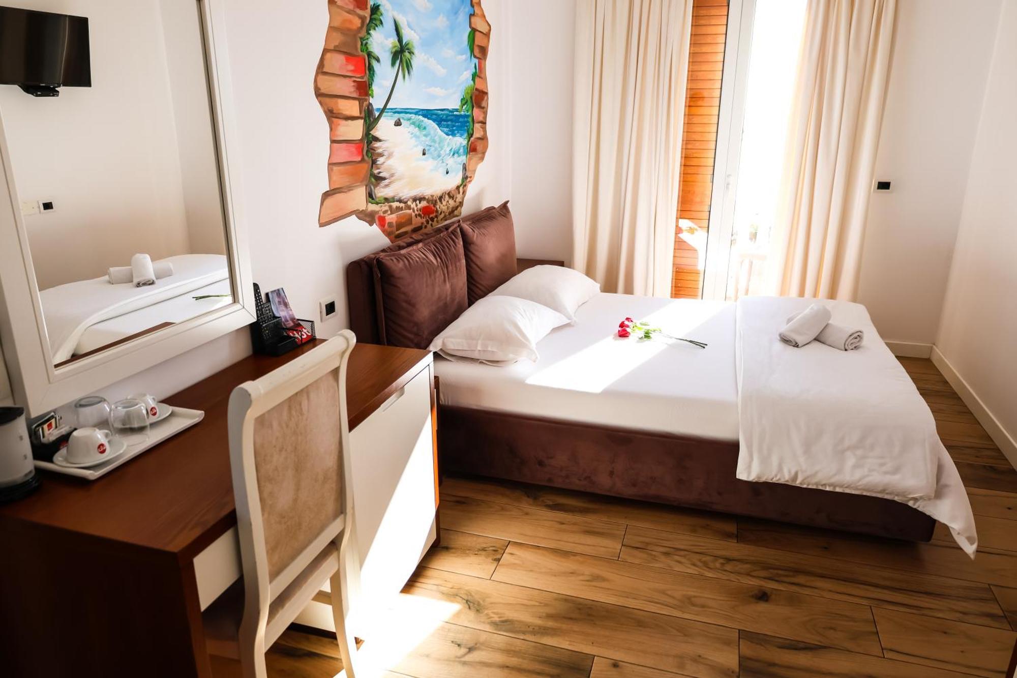 Hotel Cosmo *